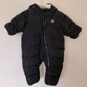 H&M bunting suit (newborn, brand new)